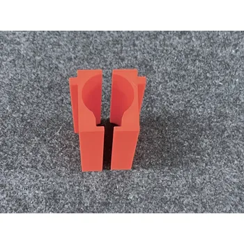 Příslušenství pro sportovní střelbu QPQ, s.r.o. Úchyt na buffer tube do svěráku Provedení: Bez magnetů