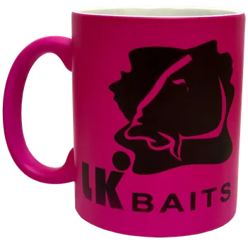 LK Baits hrnek neonová růžová černé logo