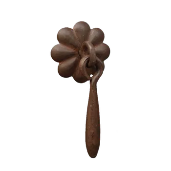 Nábytkové kování Kovaná nábytková úchytka model 035