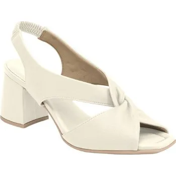 Dámské sandále Piccadilly 626010-21 Dámské sandály na podpatku bílé 39