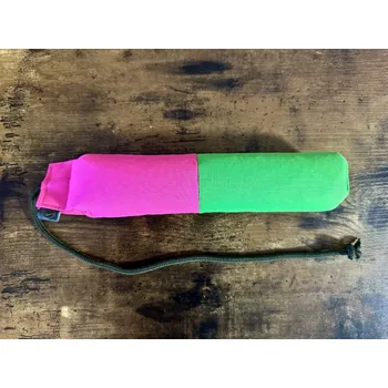 tréninková pomůcka pro psa Bracco aport Bumper Dummy Marking 300g plovoucí zelená/růžová