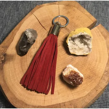 Smilargan Kožená klíčenka / přívěsek se střapcem - bordó