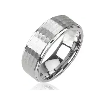 Prsten Prsten z wolframu stříbrné barvy, broušený vzor, 8 mm - Velikost: 64