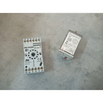 Stykač Elektromagnetická relé ALLEN BRADLEY 700-HA33 240VAc patice + časovač Varianta: Sada patice + relé