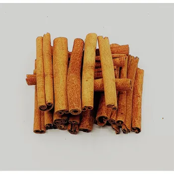 Skořice kůra celá 8 cm váha: 250g