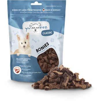 Pamlsek pro psa Pochoutka pro psa Kostičky Yummeez s lososem bez obilovin 175g