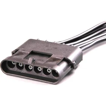 Zásuvka vodotěsná 1,5 se zámkem 6 piny osazená