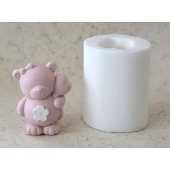 Silikonová forma - Medvídek s kytičkou 65 x 45 x 78 mm