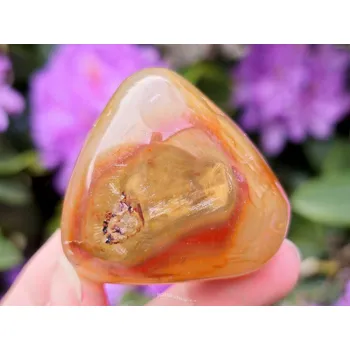 Sběratelství Hladký kámen karneol Madagaskar 97g