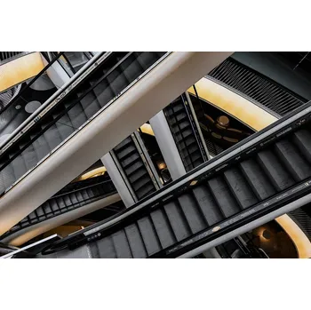 Plakát Plakát, Obraz - Moving through space, Linda Wride