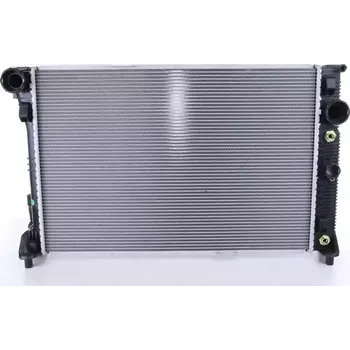 Motor automobilu NISSENS Chladič vody NIS 67162