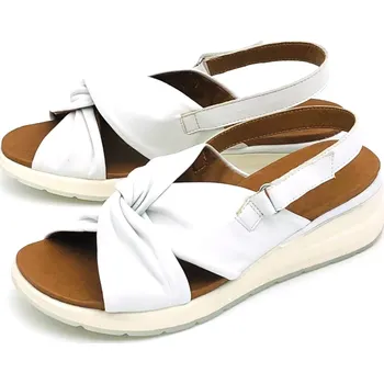 Dámské sandále Dámské sandále 9-9-28300-28-102 Caprice bílé Barva: white nappa, Velikost: 40