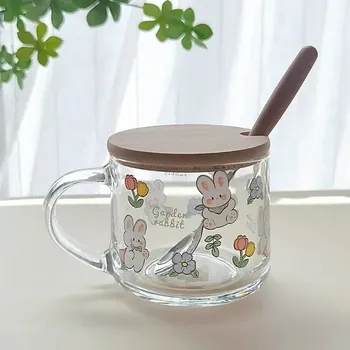 Skleněný hrnek s brčkem a květinovým potiskem, 350 ml - B3,350 ml