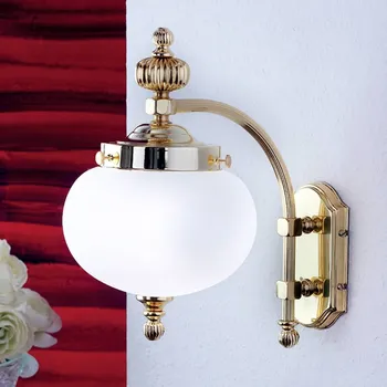 Lampička Orion Nástěnné světlo Delia mosazné, 1 žárovka - nástěnný držák - výška 14 cm, šířka 8 cm mosaz, opálová bílá 1 x 60 W - Doprava zdarma