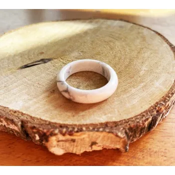 Prsten Prosperk Prsten z minerálu - Howlit Velikost prstenů: 9 (EU: 59-61) 15429/9 -