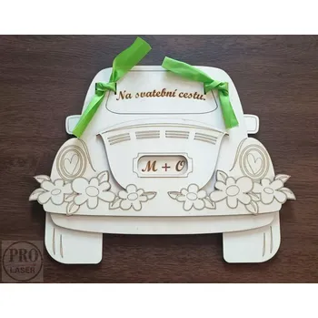 Dřevěné svatební přání auto