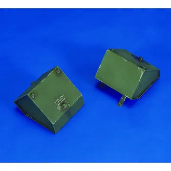 Plastikový model Royal Model 1/35 Fuel Boxes T-34
