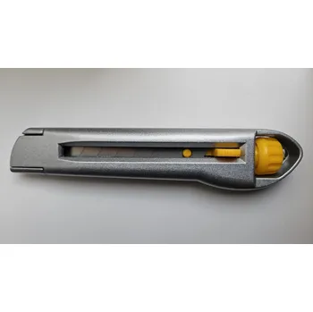 Pracovní nůž SHINEWAY CELOKOVOVÝ ODLAMOVACÍ NŮŽ