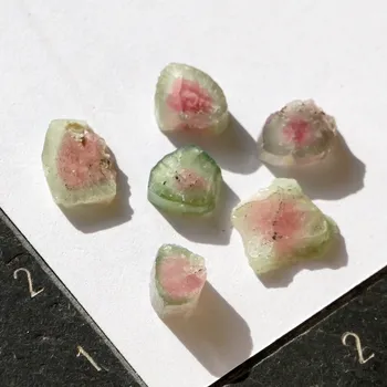 Přírodní kámen Turmalín melounový leštěný 1ks (515), , skladem