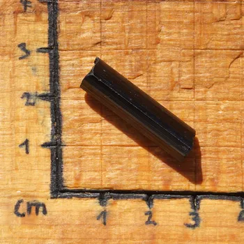 Přírodní kámen Turmalín černý krystal, , skladem