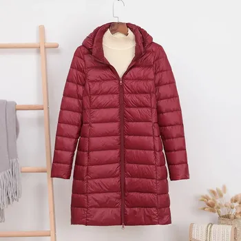 Dámská parka Prošívaná dámska bunda jednobarevná Barva: Vínová, Velikost: M