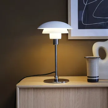 Lampička Dyberg Larsen Stolní lampa Morph, bílá, výška 35 cm, kov - Délka kabelu s konektorem 160 cm bílá, hliník 1 x 40 W - Doprava zdarma