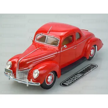 autíčko Ford Deluxe 1939 Coupe (sběratelský model, určeno pouze k vystavení)