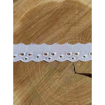 Krajka Madeira - štykování šíře 23 mm dírky a obloučky