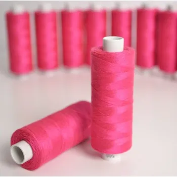 Polyesterová nit Arena 500 m barva fuchsia