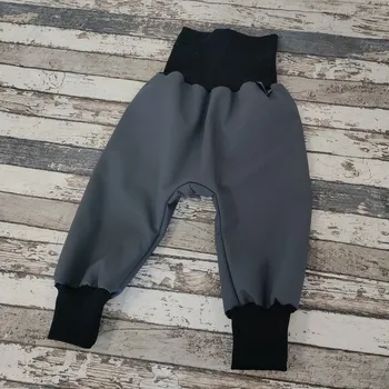 Chlapecké kalhoty Yháček Softshellové kalhoty s beránkem Yháček, šedá/černá Velikost: 122