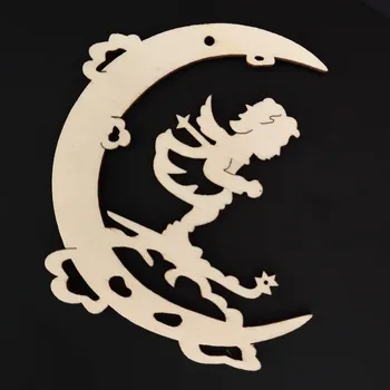 Vánoční dekorace AMADEA Dřevěná ozdoba anděl na měsici na lyžích 10 cm