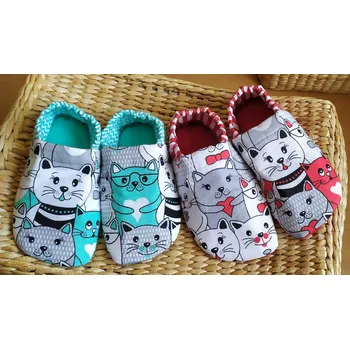 Capáčky Capáčky kočky velikost: 21 - 23,5cm (400,- Kč), Barva: šedo-mentolové kočky