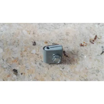 Příchytka UNIVERSAL, samořezná