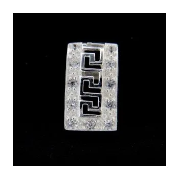 Přívěsek Stříbrný přívěsek s kamenem