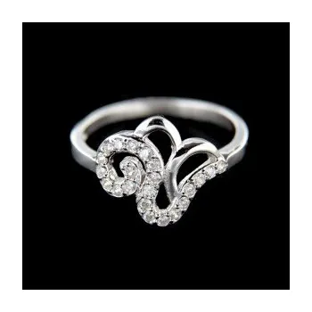 Prsten Stříbrný prsten s kamenem