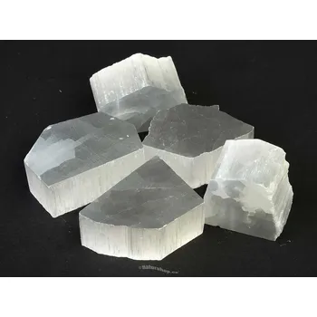 Přírodní kámen Selenit TV rock nepravidelné tvary