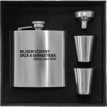 Placatka Placatka v krabičce Nejsem vždycky sarkastická. Občas taky spím.