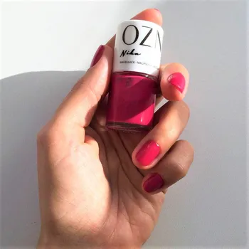 Lak na nehty OZN lak na nehty 22-free odstín Nika 12 ml