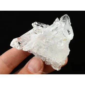 Přírodní kámen Malá křišťálová drúza z Brazílie (54g)