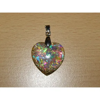 Drahý kámen Orgonit - přívěsek - srdíčko efekt měsíční kámen - kpo32