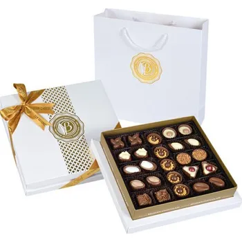 Bolçi Diamond White luxusní výběr čokoládových pralinek 290 g Bonboniéra Bolçi Diamond White luxusní výběr čokoládových pralinek 290 g