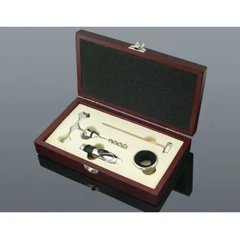 Sklenice Set na víno LIGHT 4 ks