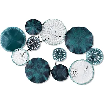 Nástěnná kovová dekorace CHARM modrá/bílá