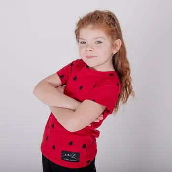 Dětské červené tričko les Velikost: 74/80