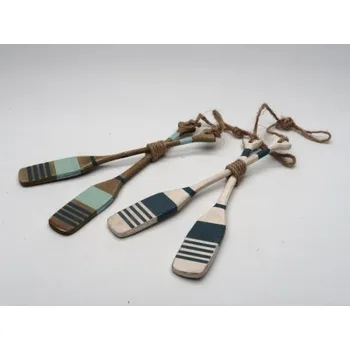 Pádla, Barva Bílá