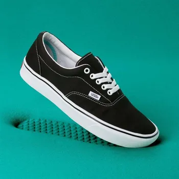 Pánské tenisky VANS boty - Comfycush Era (Classic) Black/True Whit (VNE)