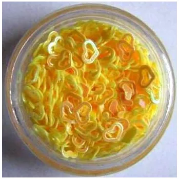 Zdobení nehtů srdíčka žluté 100 kusů