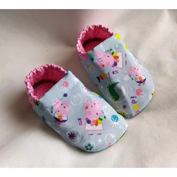 Capáčky Capáčky prásatko Pepa velikost: 21 - 23,5cm (485,- Kč)