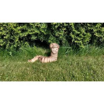 Zahradní dekorace Makra Žížala plazící