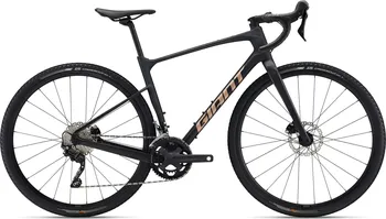 gravel kolo Giant Revolt Advanced 3 Carbon 2022